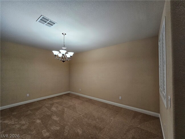 Photo - 892 White Sparrow St