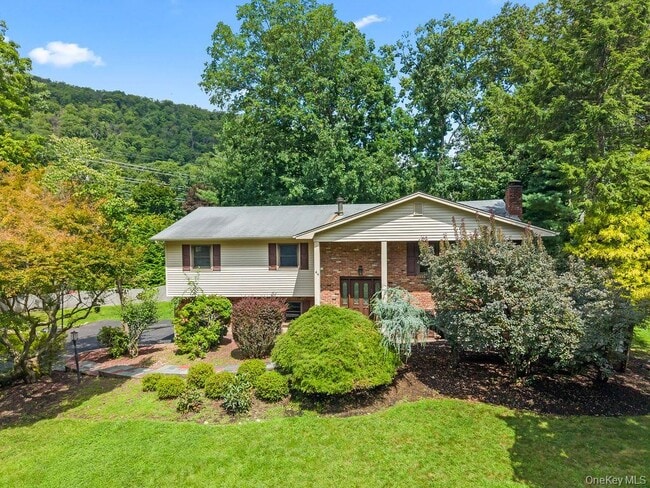 Building Photo - 44 Palisades Ct