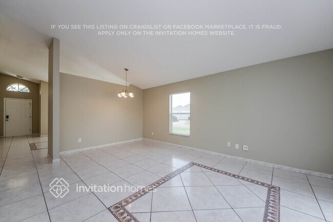 Photo - 1422 Coldwater Ct