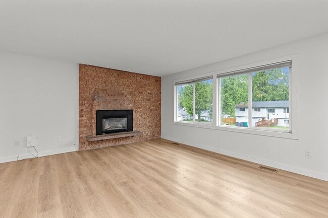 Photo - 4Bd Bothell Home!