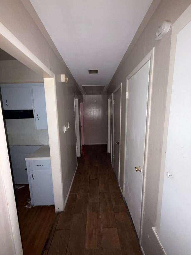 Photo - 3br 2 bath home on large lot