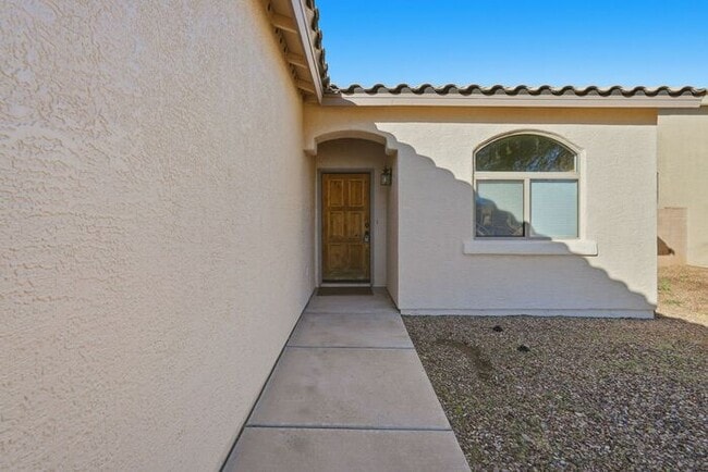 Photo - Serene 3-Bed Green Valley Home with Private Fenced Yard & 2-Car Garage