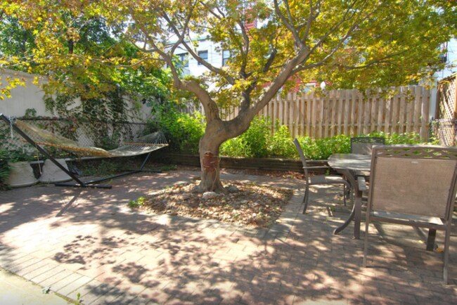 Photo - 16 Micieli Pl Unidad 2