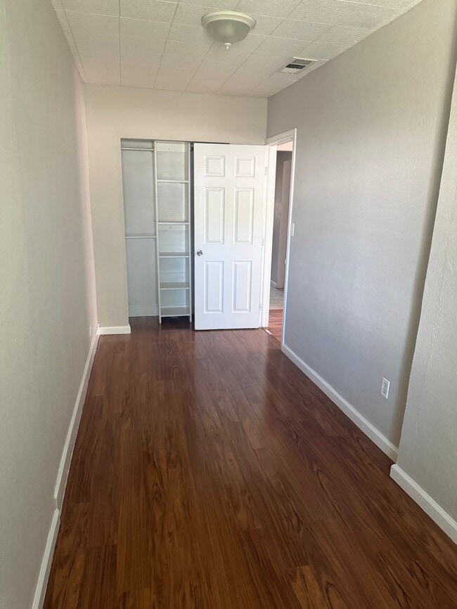 Photo - 1235 N St