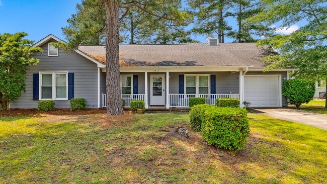 Building Photo - 5017 Tangerine Dr