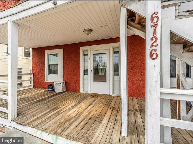 Photo - 6726 Jefferson Blvd Unidad 2