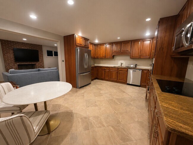 Photo - 2760 Caraway Dr Unit 1