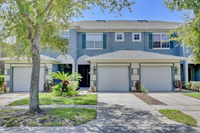 Building Photo - Beautiful 2/2.5 Cozy Townhome with a 1 Car Garage in the Gated Community of Victoria Pines - Orlando