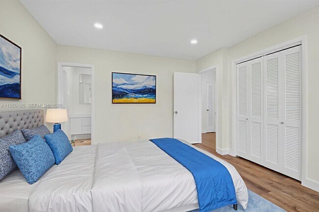 Photo - 1345 SW 9th Ave