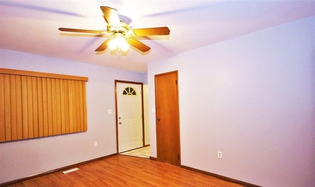 Photo - 20142 Williamson St