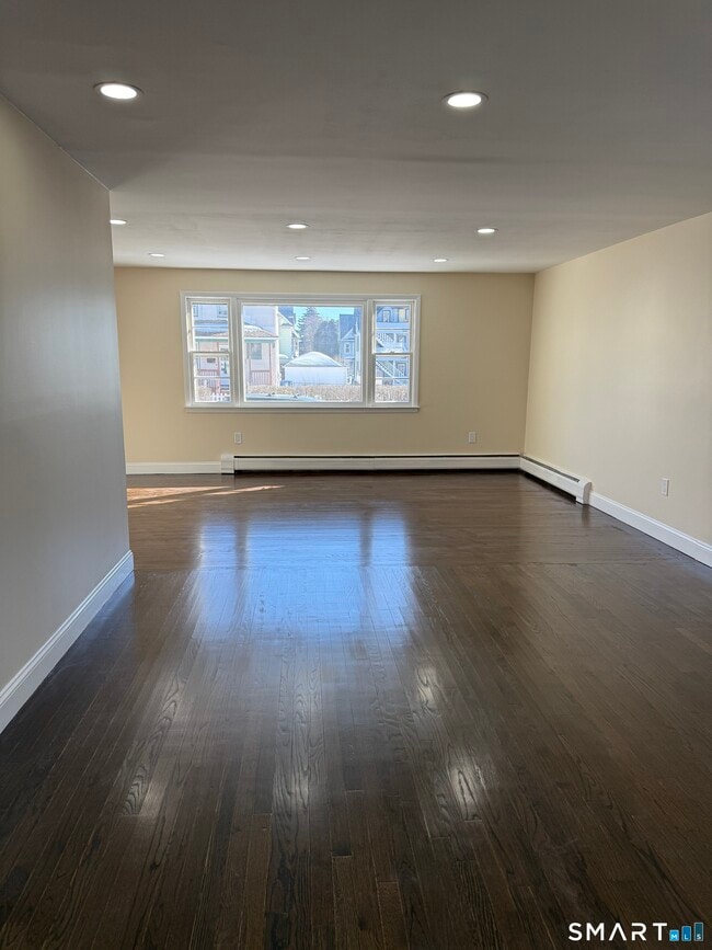 Photo - 123 Summerfield Ave