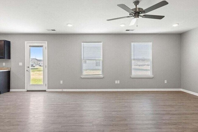 Photo - 8141 Driftwood Lp