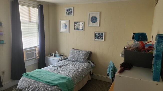 Bedroom 2 - 2202 Adams Ave Unit 2202