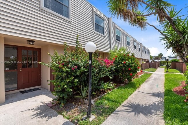 Photo - 6603 Winfield Blvd Townhome