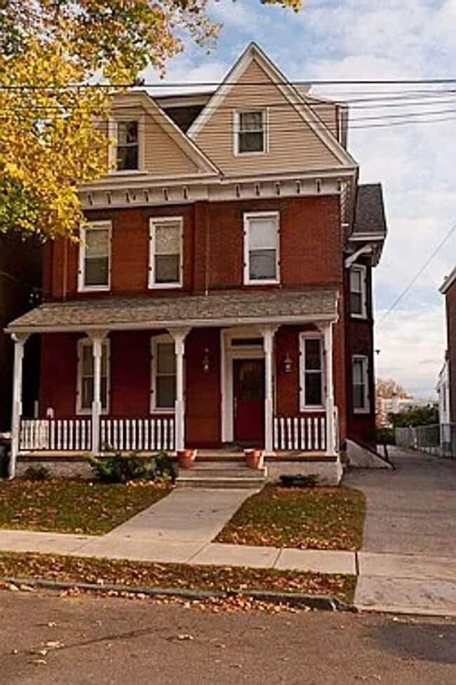 Photo - 204 Sumac St Unit 3