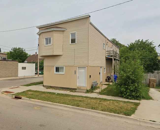 Building Photo - 2020 54th St Rental