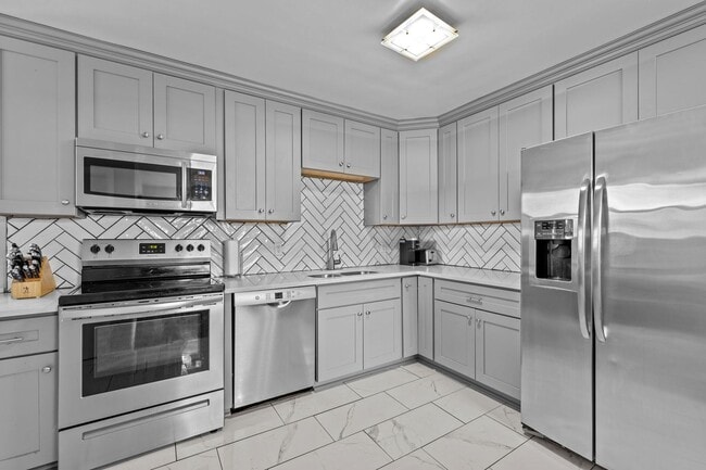 Photo - Welcome to your dream home in Norfolk!