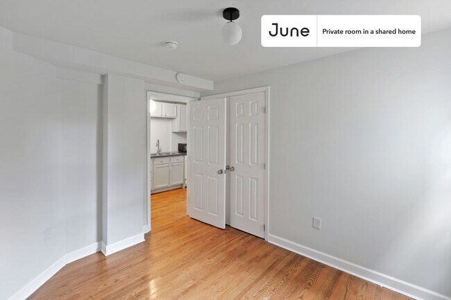 Room in Shared 2 bed/1 bath home in Brookland