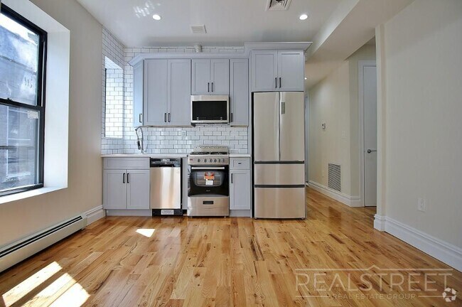 Building Photo - NEW 3 Bed in Crown Heights Unit 2B Rental