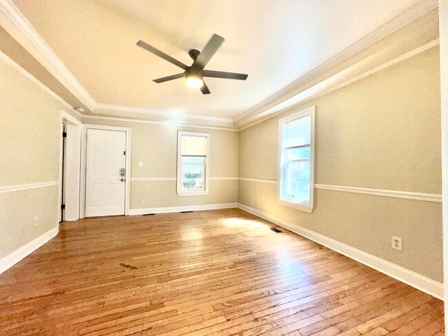 Photo - 707 Congress St