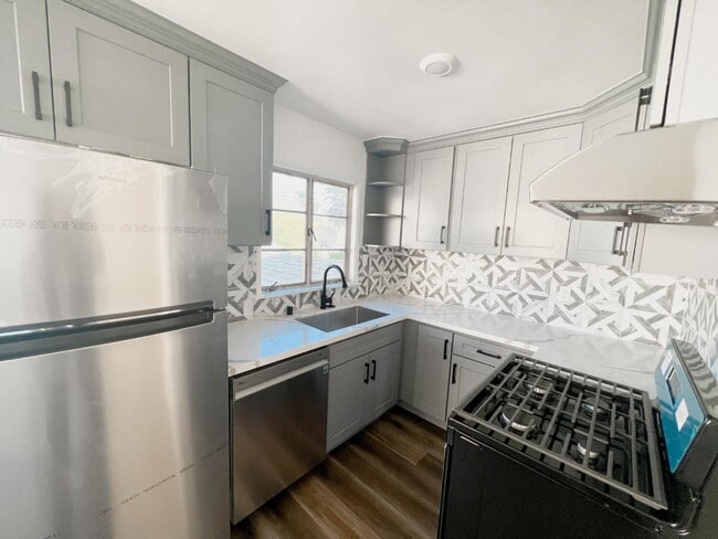 Photo - 38 S Parkwood Ave