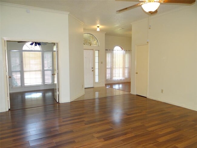 Photo - 7810 Coastway Dr