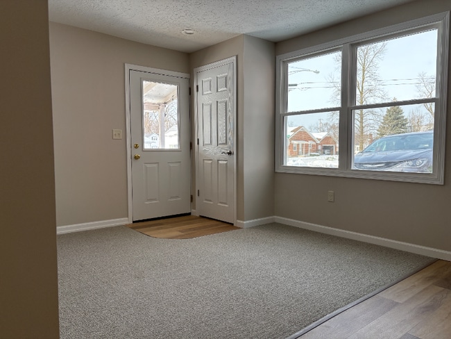 Photo - 10 W Park St Unit E