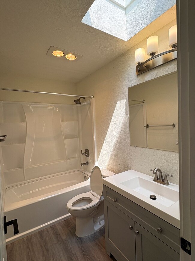 Photo - 10324 NE 186th St Unidad 3