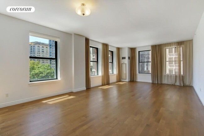 Photo - 225 5th Ave Condominio