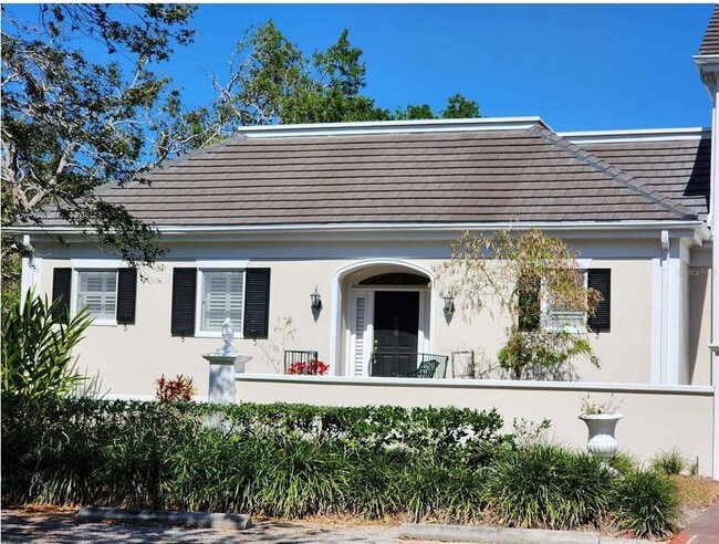 Photo - 76 Bishopscourt Rd House