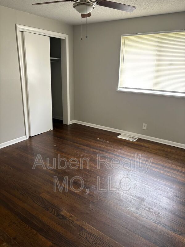 Photo - 1821 N 50 Terrace