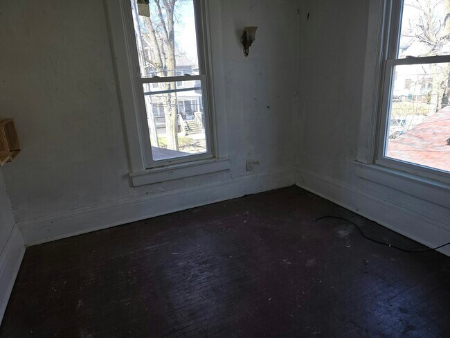 Photo - 1806 N Peoria Ave