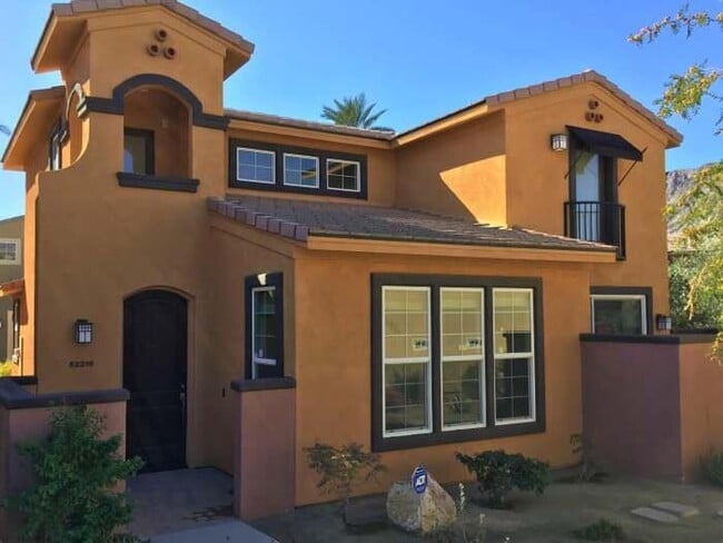 Building Photo - 52210 Rosewood Ln