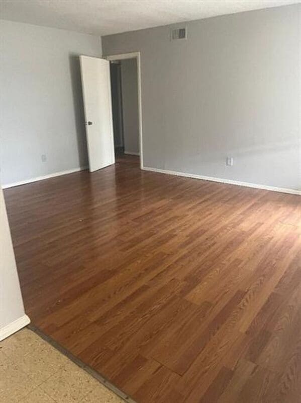 Photo - 151 N Belvedere Blvd Unit 1
