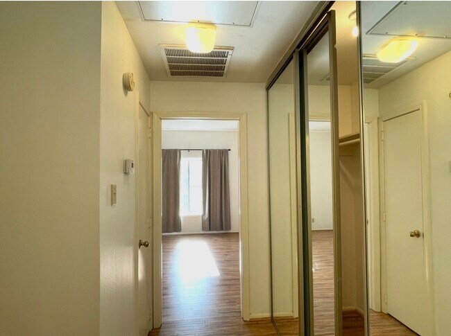 Photo - 2209 S Braeswood Blvd Unidad 32F