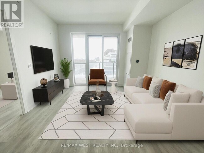 Photo - 2369 Danforth Ave Unité 701