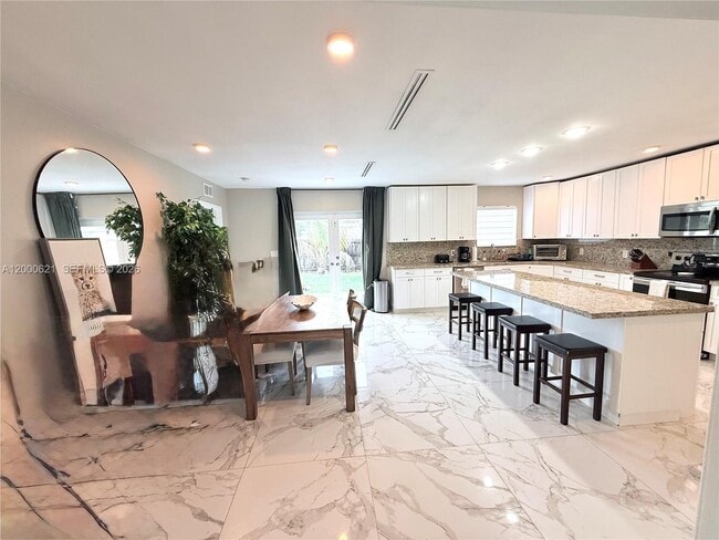 Photo - 11020 SW 42nd Terrace