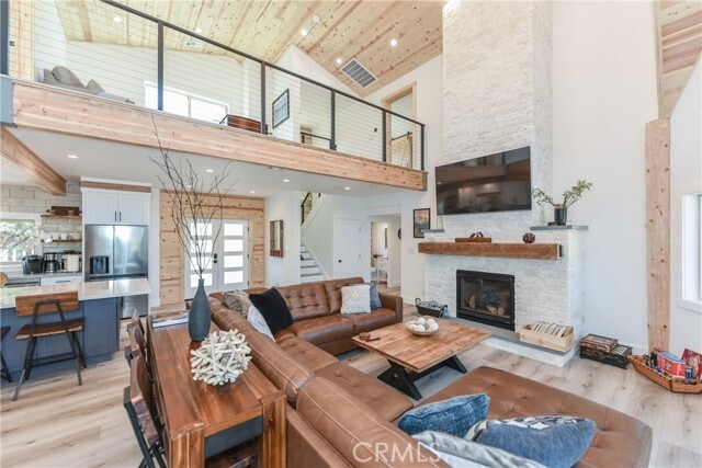 Photo - 578 Creekside Ln