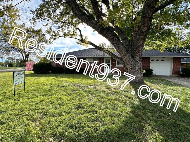 Building Photo - 3 bed 2 bath Home