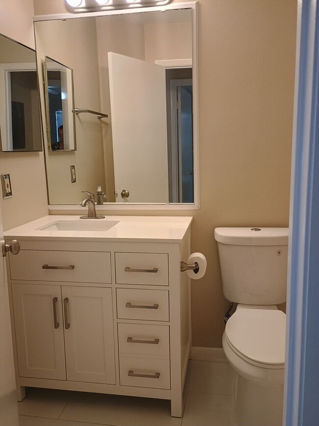 Photo - 113 Reserve Cir