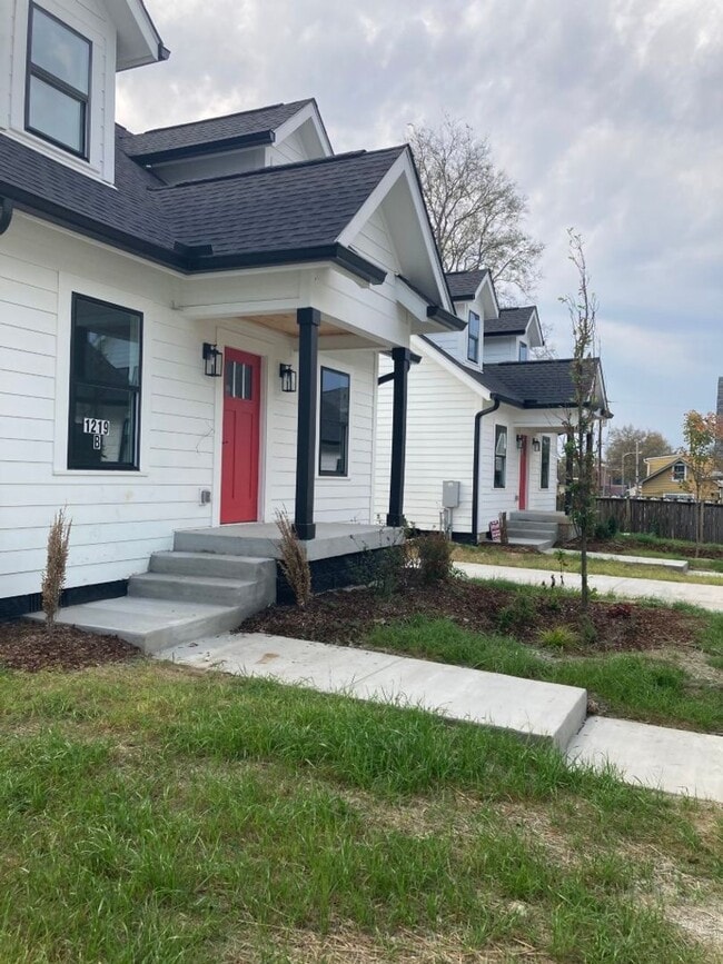 Photo - 1217 Phillips St