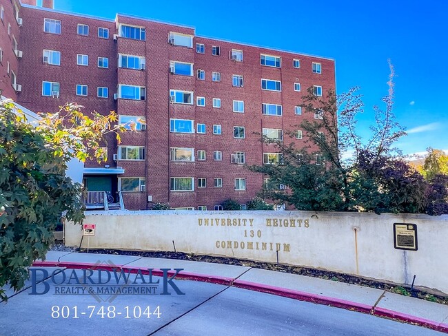 Photo - Beautiful Top Floor University Condo with ...