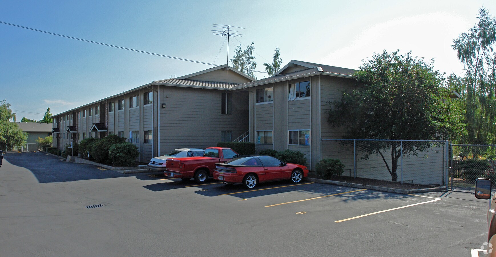 Vista Terrace Apartments - Vista Terrace Apartments