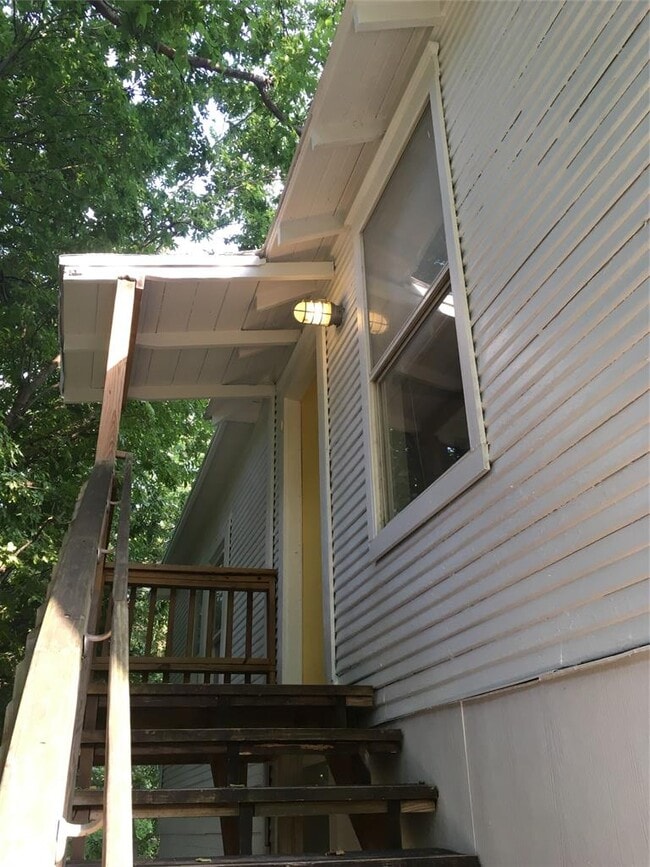 Photo - 4611 Depew Ave