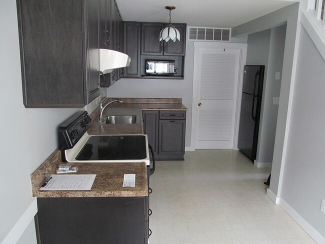 Photo - 3806 Blossom Terrace