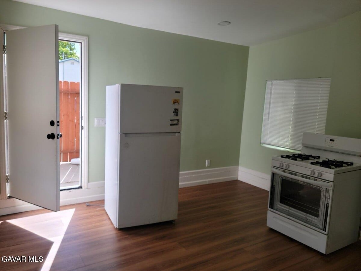 Photo - 44514 Lowtree Ave