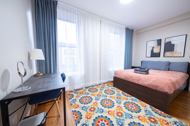 Photo - 230 W 113th St Unidad ID1032010P