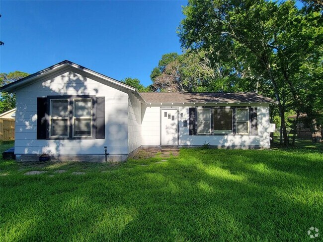 Building Photo - 403 N Tinsley St Rental