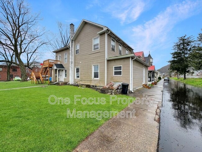 Photo - 200 Danis St Unit 1st Floor