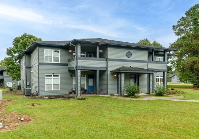 Photo - Cozy Lakeside Living in Moncks Corner!